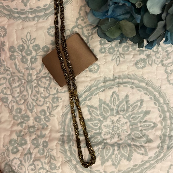 VINTAGE Necklace - Picture 5 of 5